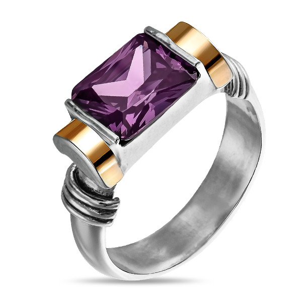 

Серебряное кольцо Yaffo с фианитом цвета аметист и золотом SAR865