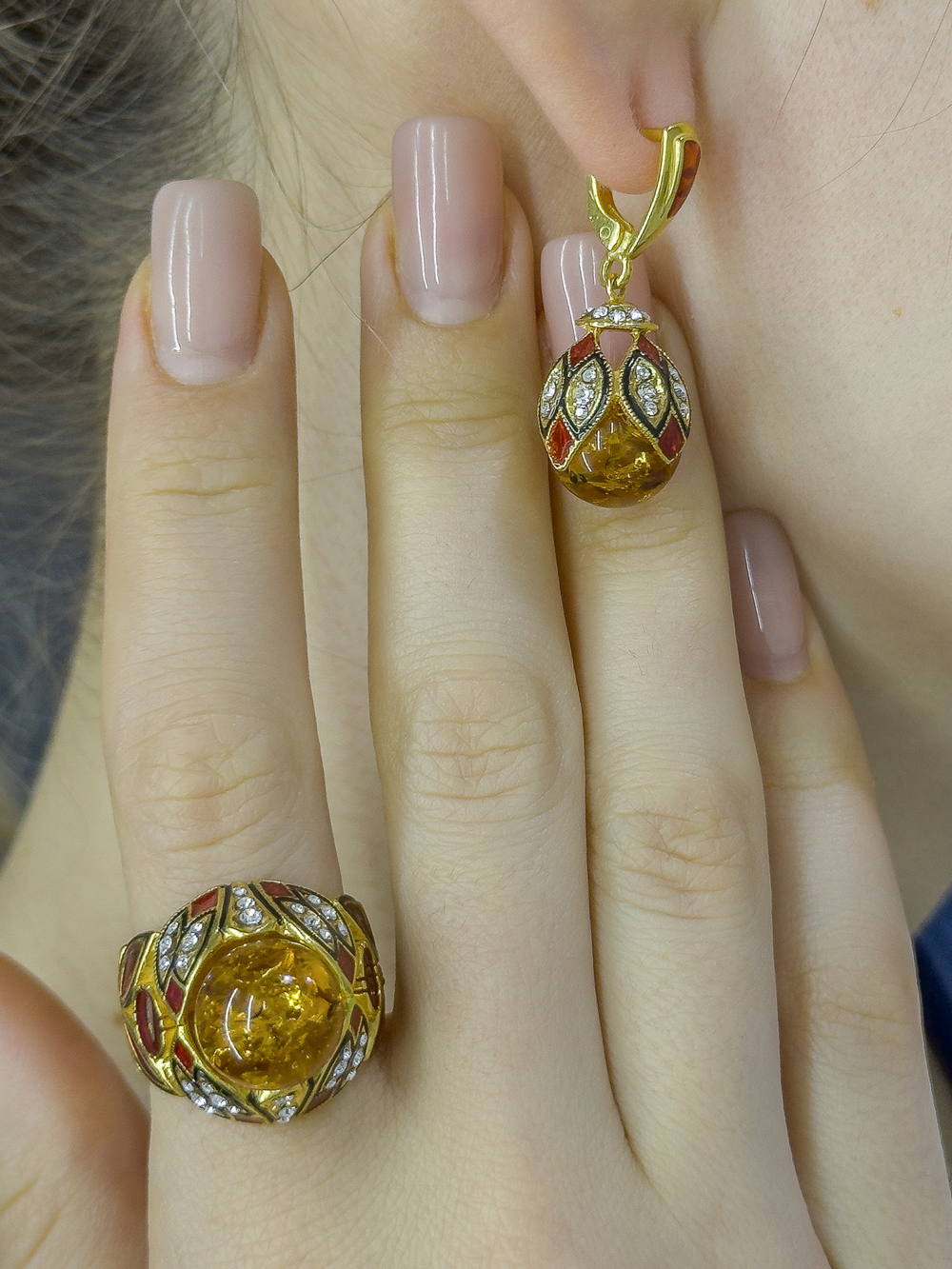 Серебряное кольцо