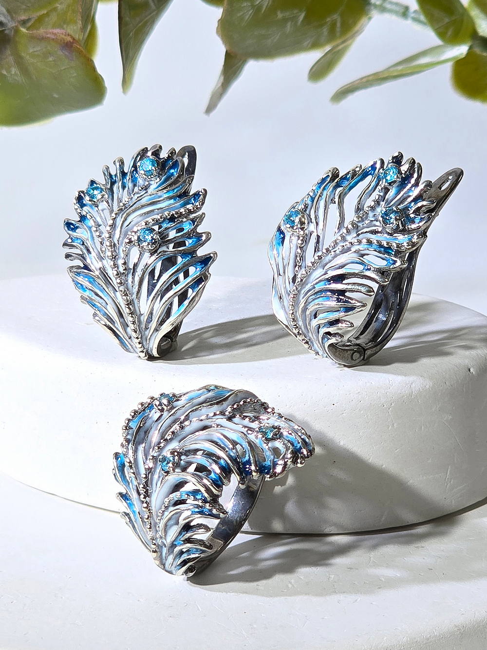 Серебряное кольцо