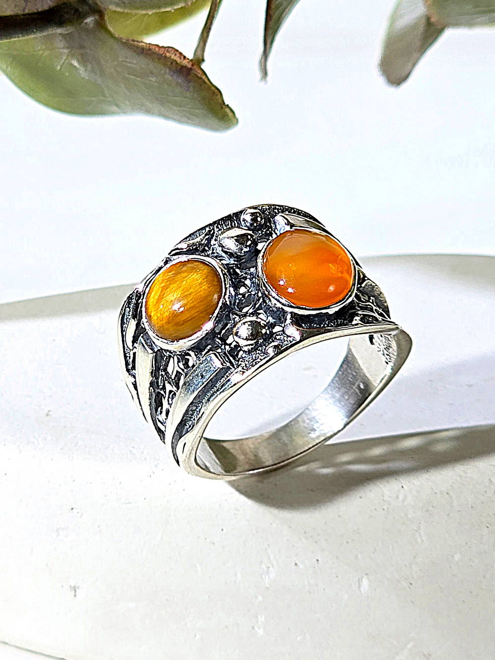 Серебряное кольцо ETERI с сердоликом и тигровым глазом