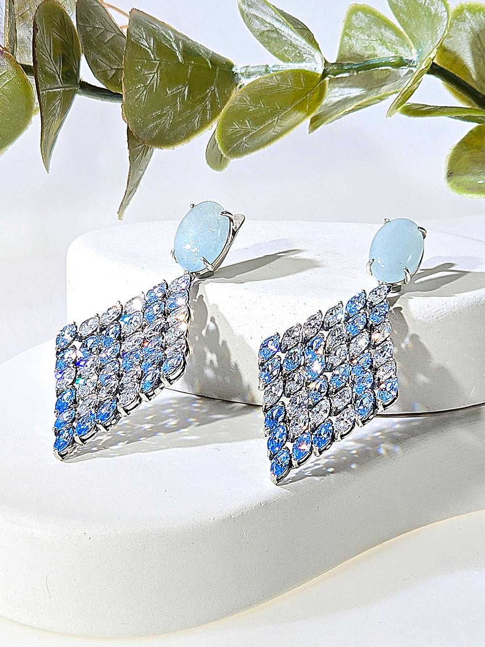 Серебряные серьги ETERI с аквамарином и фианитами