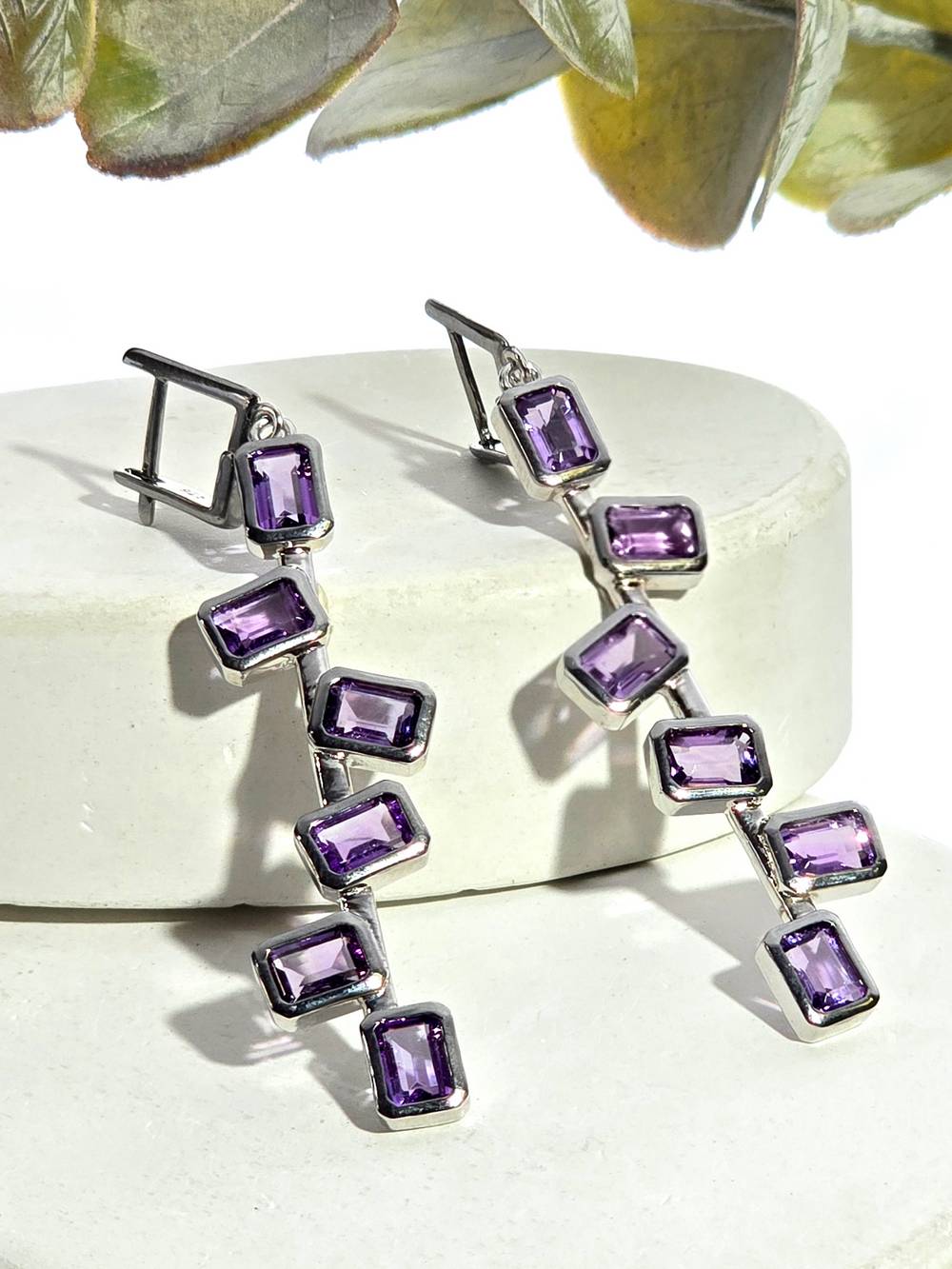 Серебряные серьги с аметистом