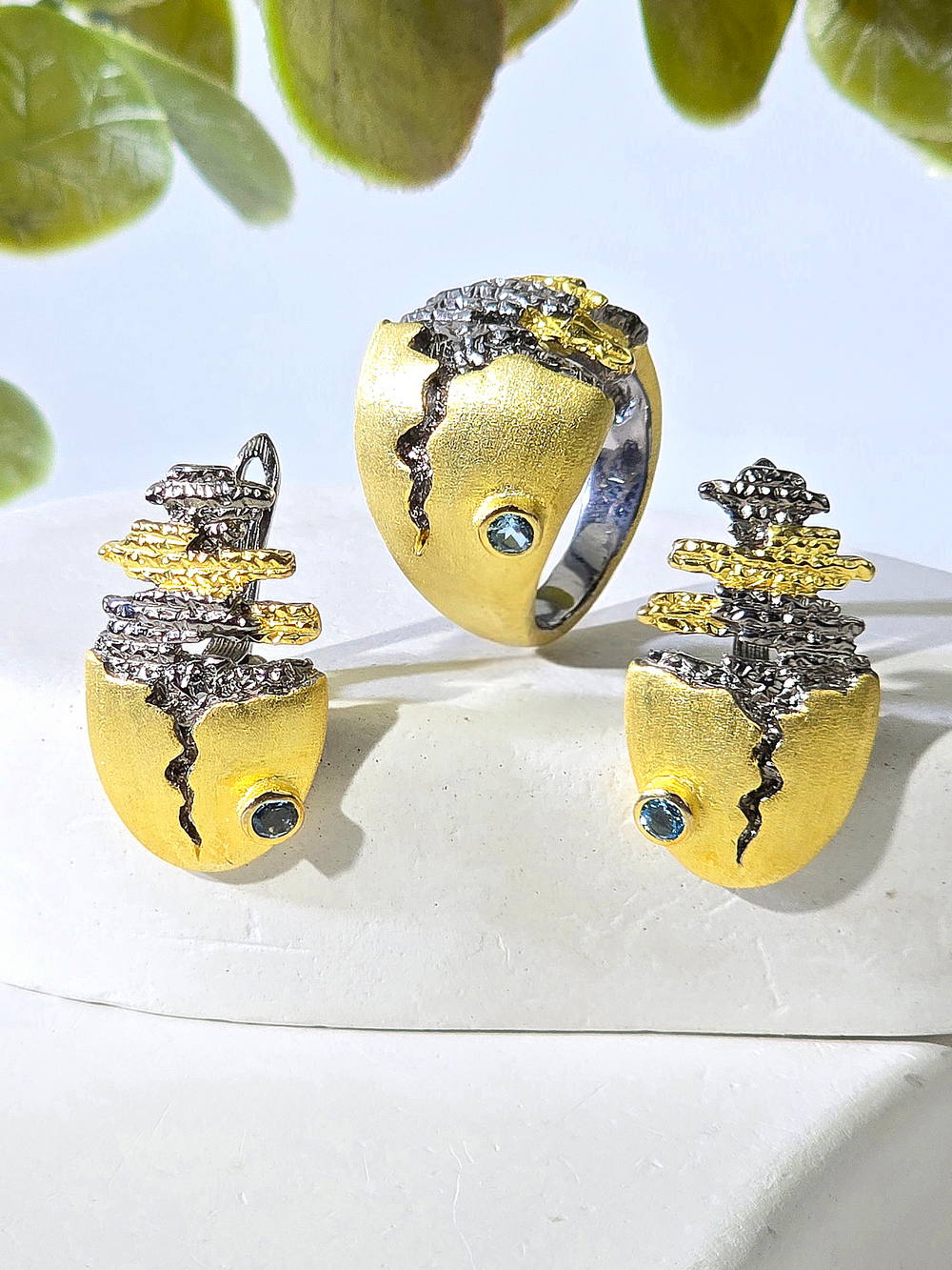 Серебряное кольцо