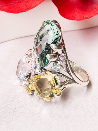 Серебряное кольцо