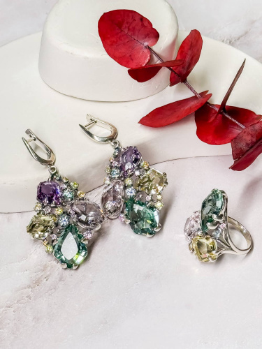 Серебряное кольцо