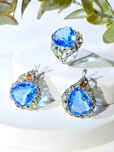 Серебряные серьги ETERI с фианитами