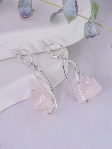 Серебряные серьги ETERI с розовым кварцем