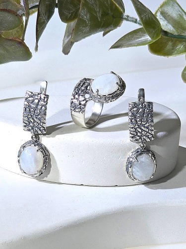 Серебряные серьги ETERI с адуляром