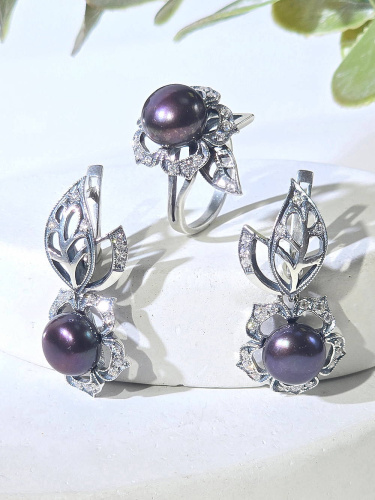 Серебряные серьги ETERI с жемчугом и фианитом