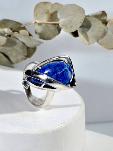 Серебряное кольцо
