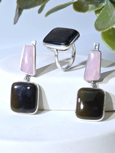 Серебряное кольцо
