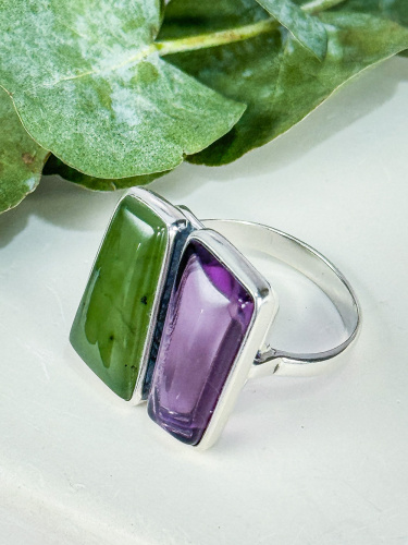 Серебряное кольцо