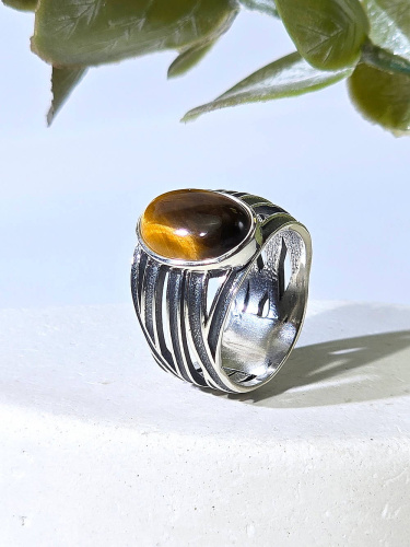 Серебряное кольцо