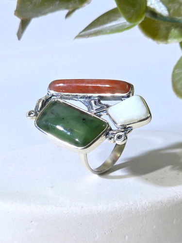 Серебряное кольцо