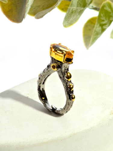 Серебряное кольцо с цитрином