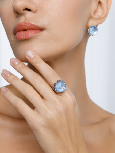 Серебряное кольцо ALEXANDRE VASSILIEV с голубым кварцем, перламутром и марказитами Swarovski