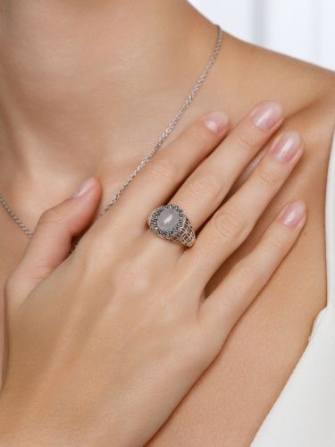 Серебряное кольцо ALEXANDRE VASSILIEV с лунным камнем и марказитами Swarovski