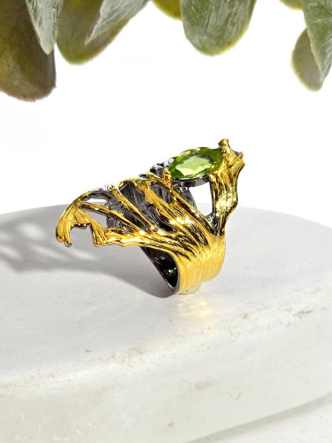 Серебряное кольцо