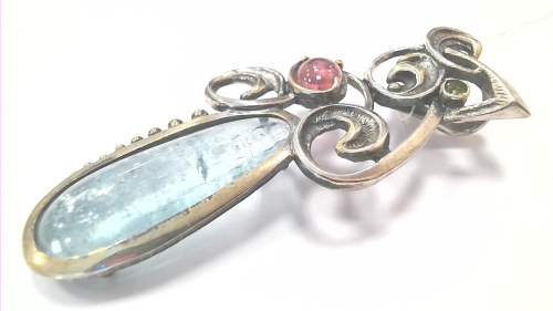 WIN_20240209_10_51_21_Pro