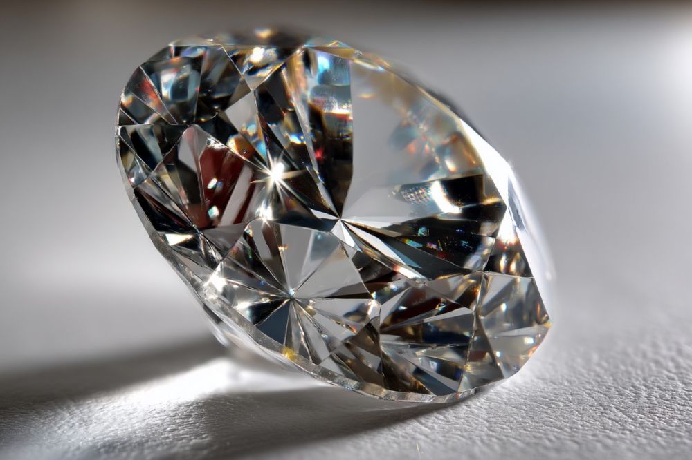 Интересно знать. Бриллиант, он же Алмаз