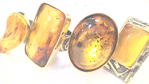 WIN_20240717_11_29_30_Pro